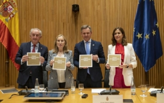 Presentación del Código de Deontología Médica el 30 de marzo de 2023 en la sede del Congreso de los Diputados por parte de varios representantes institucionales